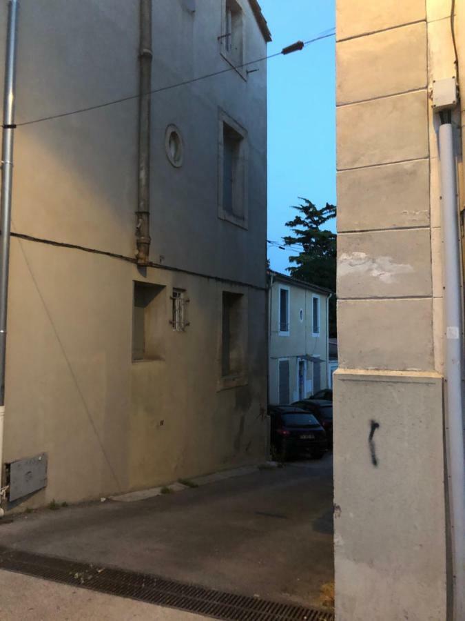 Le Lodeve Apartamento Montpellier Exterior foto